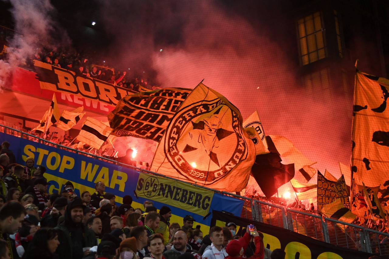 Die BVB-Fans in Köln.