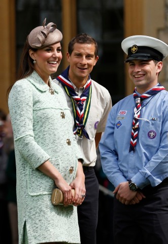 Kate Middleton und Bear Grylls, hier bei einer Veranstaltung im April 2013, sind alte Bekannte.