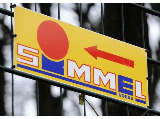 Die Supermarktkette Edeka-Simmel ließ ihre Mitarbeiter überwachen.