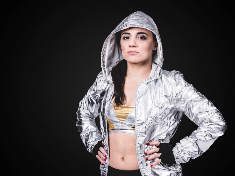 Susi Kentikian wechselt für RTL den Boxring gegen das Tanzparkett. Die deutsche Profiboxerin ist armenischer Abstammung, darf bereits einen Weltmeistertitel für sich beanspruchen und hört auf den Spitznamen „Killerqueen“.