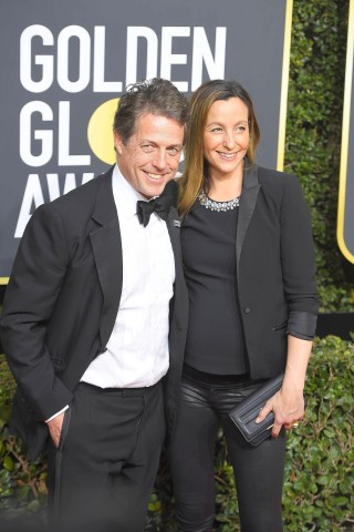 Vaterfreuden bei Schauspieler Hugh Grant: Der Brite („Notting Hill“) und seine Freundin Anna Eberstein bekommen ein Mädchen. Das Paar hat bereits zwei gemeinsame Kinder. Mit seiner Ex-Freundin Tinglan Hong hat der bald fünffache Vater Hugh ebenfalls bereits zwei Kinder.