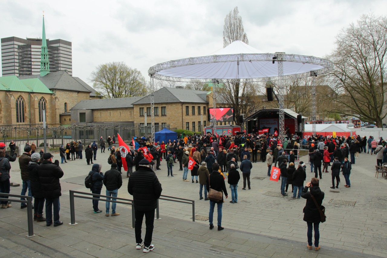 Der Burgplatz in Essen war am Samstag Schauplatz des Wahlkampf-Auftakts von Thomas Kutschaty.