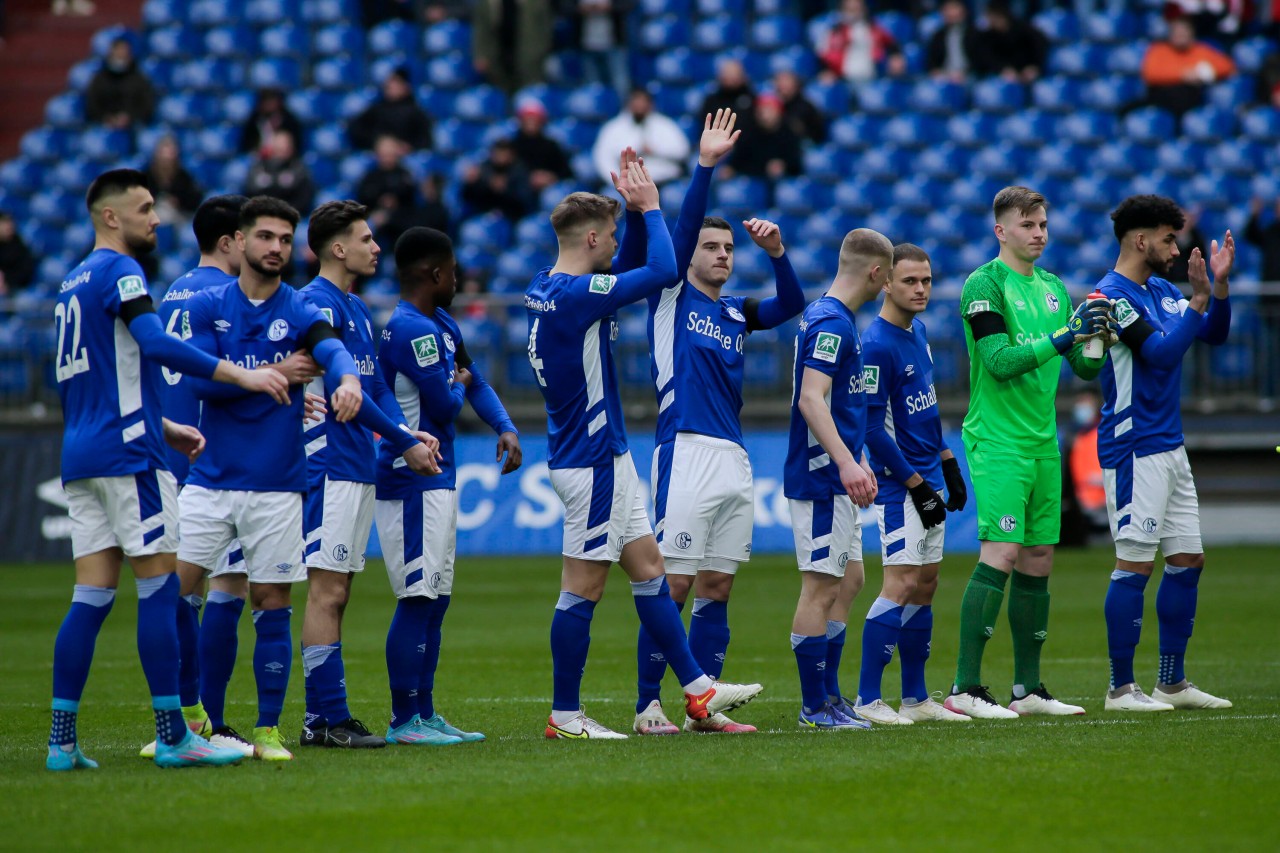 Die U23 des FC Schalke 04 kämpft gegen den Abstieg aus der Regionalliga West.