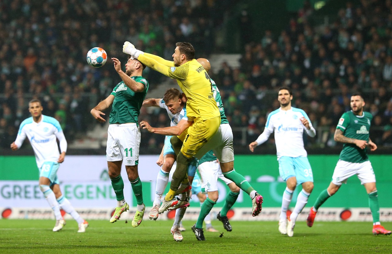 Das Hinspiel zwischen Schalke und Bremen endete 1:1.