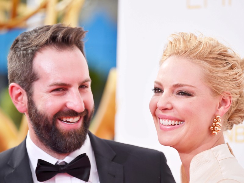 Babyglück für US-Schauspielerin Katherine Heigl („Grey’s Anatomy“) und ihren Ehemann, Sänger und Schauspieler Josh Kelley. Sohnemann Joshua Bishop Kelley Jr. sei wohl schon Ende Dezember geboren worden, doch erst im Januar wurde die frohe Botschaft offiziell bekannt. Das Paar hat bereits zwei adoptierte Mädchen, Adelaide Marie Hope (4) und Naleigh Moon (8). 