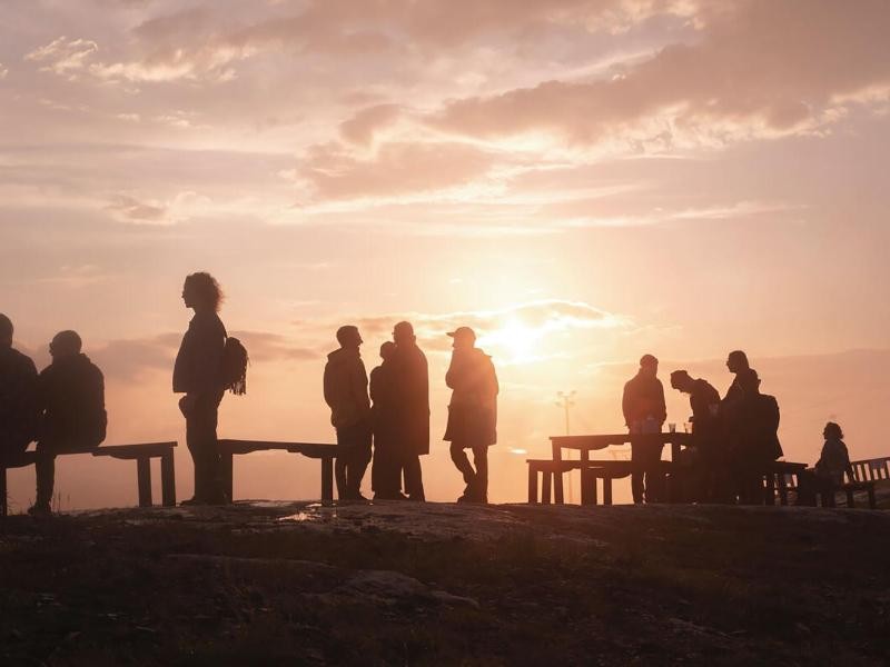 Lappland ist bekannt für seine Nordlicher - und Elektrofestivals. In Ruka findet das "Solstice Festival" Ende Juni statt.