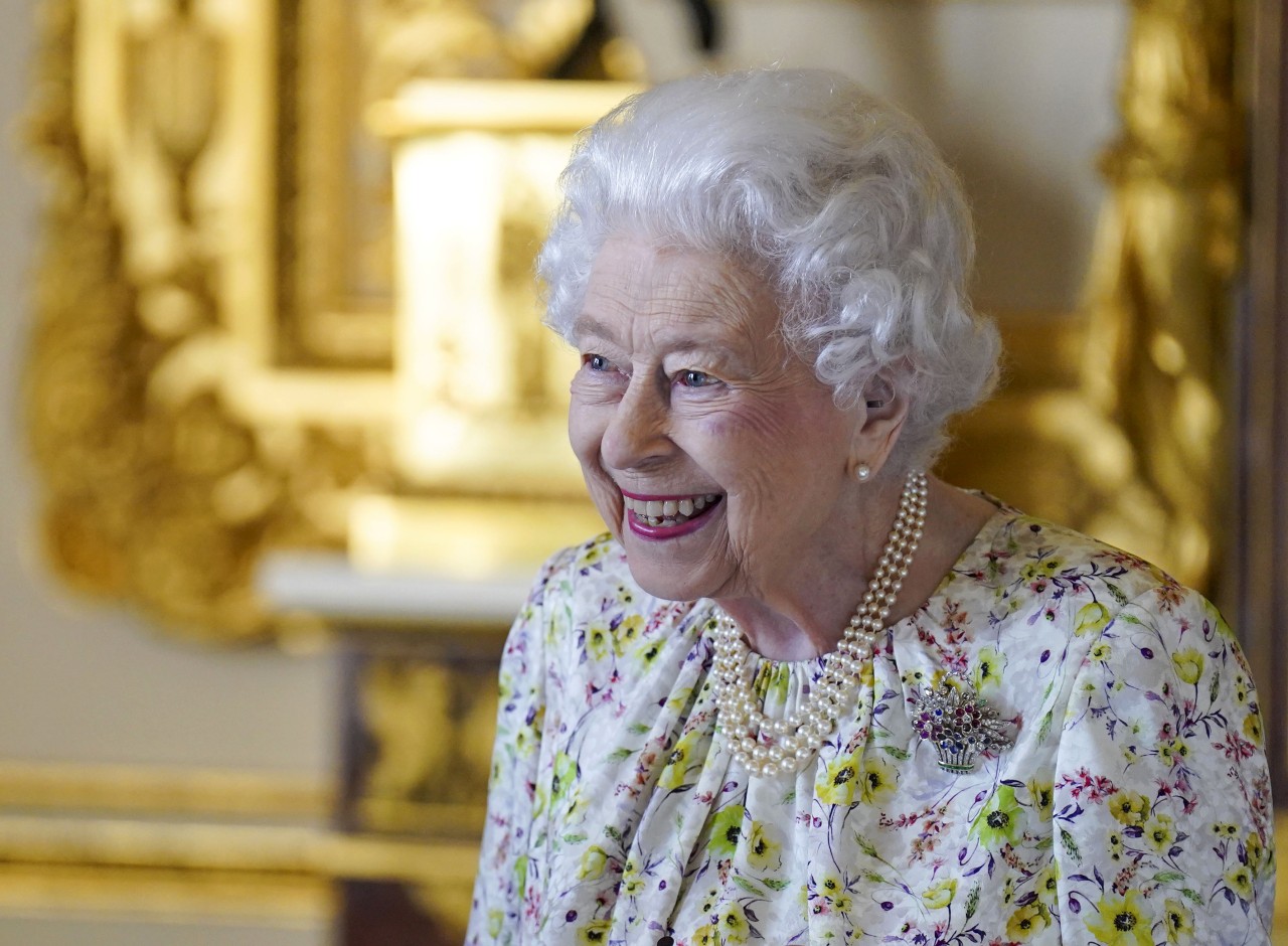 Die Queen bekam heimlichen Besuch von ihrem Enkel Prinz Harry und dessen Frau Meghan Markle. (Archivbild)