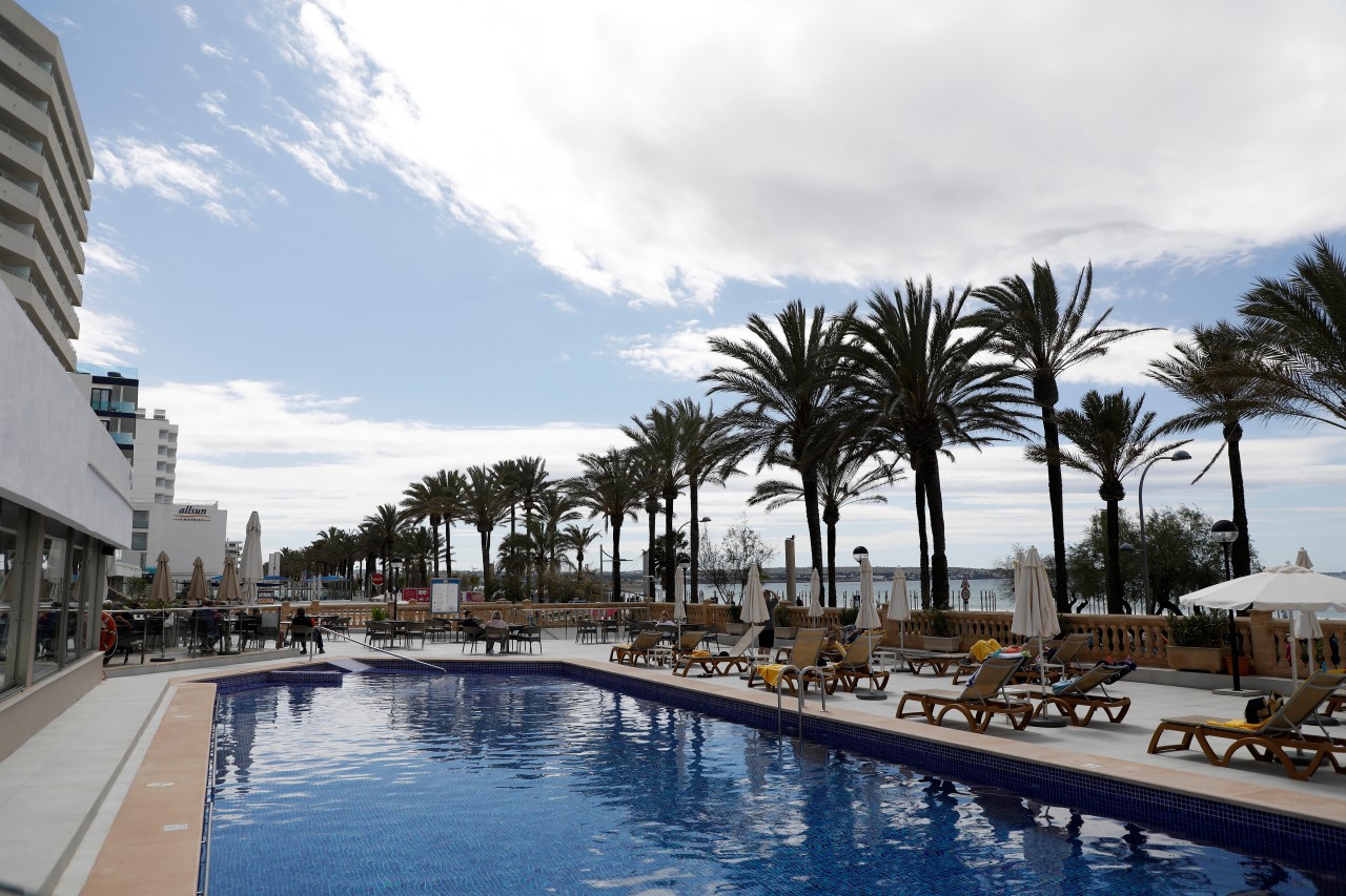 Einen Urlaub auf Mallorca bei der Hotelkette „Riu“ müssen sich Russen vorerst abschminken. (Symbolbild)
