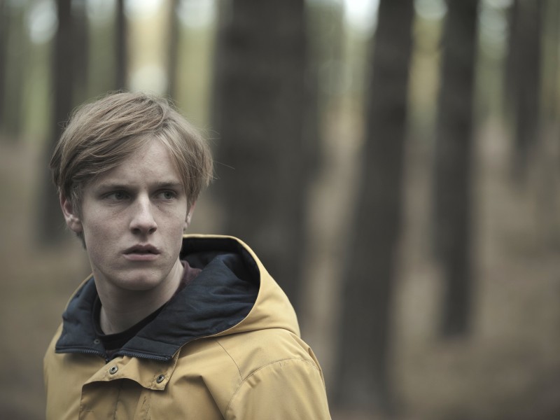 Der 20-jährige Louis Hofmann spielt in „Dark“ Jonas Kahnwald, dessen Vater Selbstmord begeht.