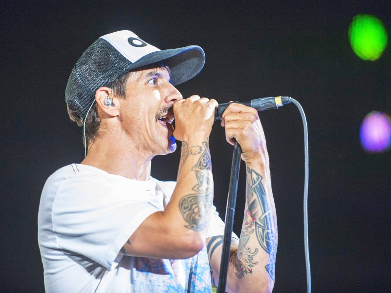 „Red Hot Chili Peppers“-Frontmann Anthony Kiedis scheint eine Vorliebe für deutsche Frauen zu haben.