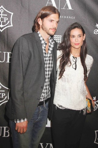 Demi ging später auch mit Ashton Kutcher den Bund fürs Leben ein. Die Ehe hielt von 2005 bis 2013.