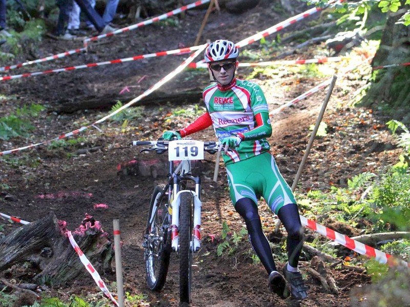 Mountainbike , Finale um den NRW Cup am 30.09.2012 in Haltern am Dachsberg. Foto: Gerhard Schypulla WAZ FotoPool