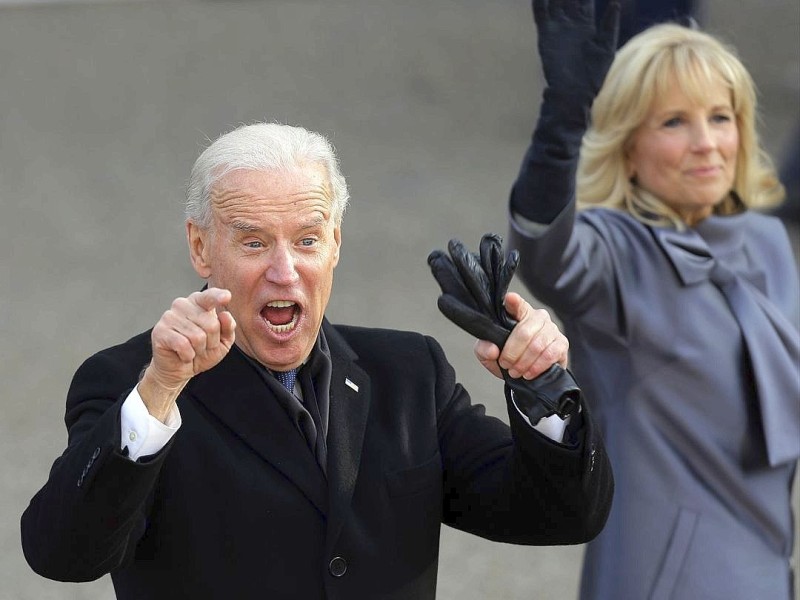 ... Vizepräsident Joe Biden lief mit seiner Ehefrau Jill in Richtung Weißes Haus.