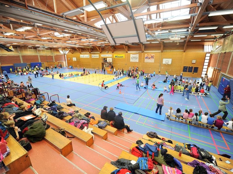 Volles Haus in der Schirrmacher Halle.