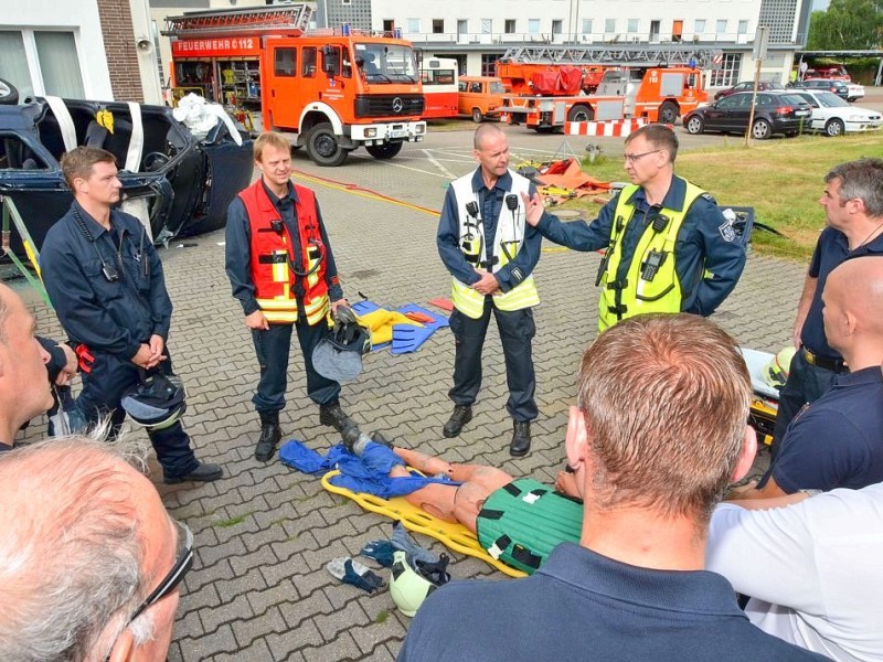 Am Ende der Übung folgt die Manöverkritik.