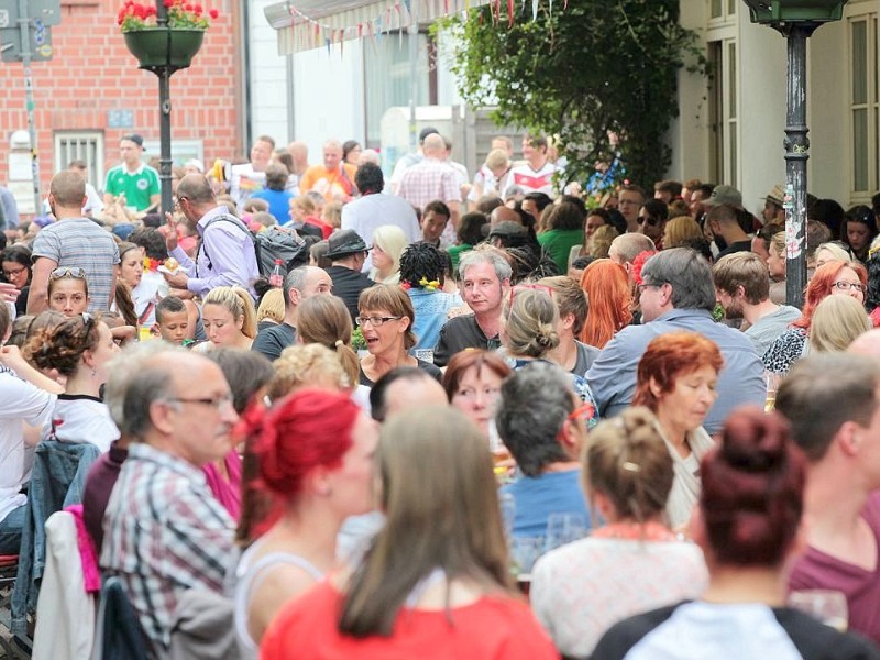Public-Viewing im Duisburger Brauhaus Webster.