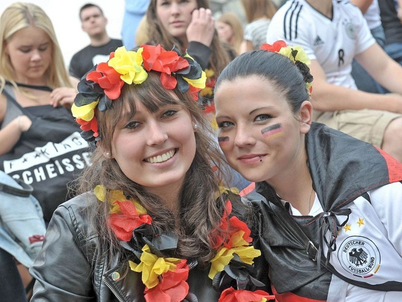 Public Viewing im Enni Sportpark.