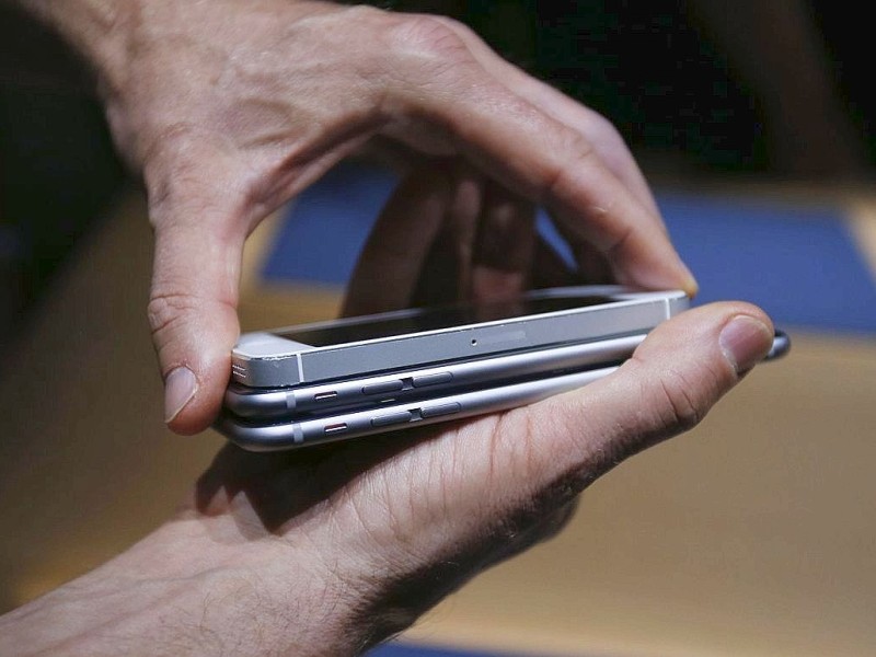 ... sind mit 6,9 und 7,1 Millimetern etwas dünner als das vorherige iPhone 5s. Der Prozessor...