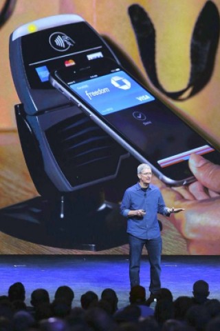 ... führt Apple auch sein eigenes Bezahlsystem ein. Es ist als Alternative zu Bankkarten und Bargeld gedacht. Damit...