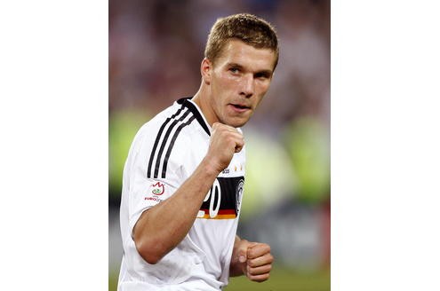 Für 25 Euro können Fans auf der Internetseite des 1. FC Köln Poldi-Pixel kaufen, um Lukas Podolskis Transfer zu refinanzieren. 37 500 Bildpunkte eines virtuellen Podolski-Portraits stehen zum Verkauf. Ihr Gesamtwert: 937 500 Euro.