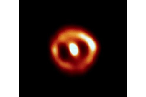 Dieser Stern hat eine Gaswolke abgegeben. Hubble hielt das Ereignis fest.
Bild: Nasa