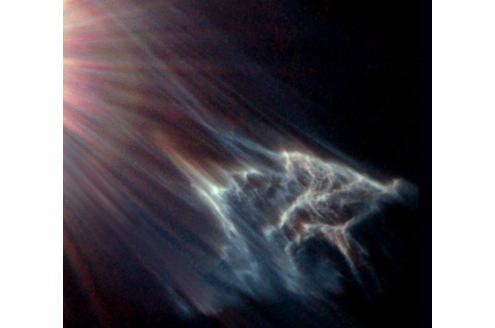Im Sternbild der Plejaden zerstört das Sternenlicht allmählich diese Wolke aus Gas und Staub.
Bild: Nasa