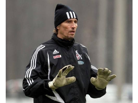 Heute trainiert Holger Gehrke die Keeper beim 1. FC Köln. Foto: imago