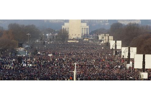 Tausende Menschen verfolgten die Amtseinführung in Washington.