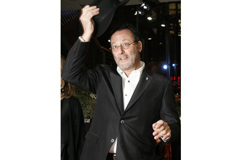 Der französische Schauspieler Jean Reno posiert in Berlin für die Fotografen.