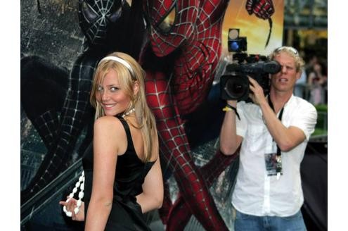 Tonia Michaely (2. Staffel) kommt zur Premiere von Spiderman III, ...