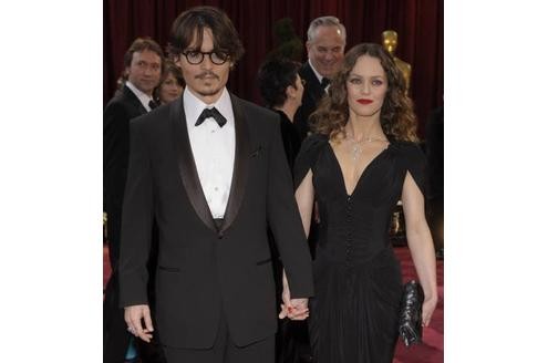 Schauspieler Johnny Depp und Sängerin Vanessa Paradis bevorzugten den Namen Lily-Rose Melody und Jack Christopher Depp III.