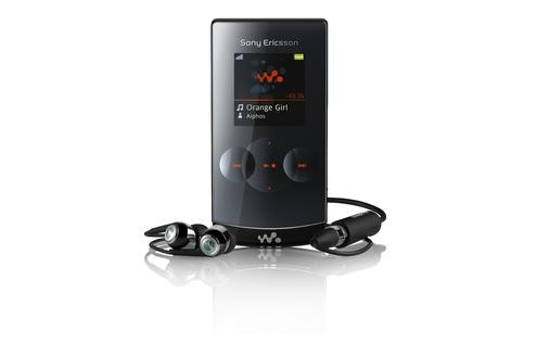 Musik, Musik, Musik: Satte acht Gigabyte Speicher stehen beim Sony Ericsson W980 für Ihre MP3-Sammlung bereit. Dazu gibt's ein Ukw-Radio sowie einen Ukw-Transmitter. Das Toshiba TG01 wiederum soll mit seinen 9,9 Millimetern das weltweit dünnste Smartphone sein.