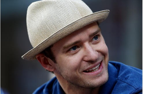 ... Justin Timberlake startete - neben Britney Spears und Christina Aguilera - als Mitglied der Fernseh-Show Mickey-Mouse-Club. Nachdem er musikalisch als Mitglied der Boy-Band *NSYNC aufgetreten war, startete Timberlake 2002...