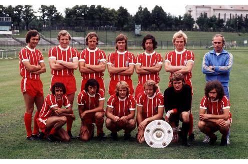 Von 1972 bis 1974 werden die Bayern dreimal in Serie Deutscher Meister.