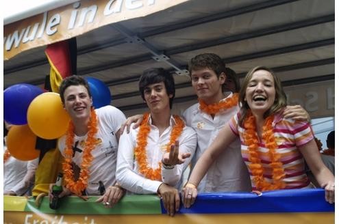 Seit Jahren engagiert sich Schröder innerhalb der CDU bei der LSU (Lesben und Schwule in der Union) und fuhr 2009 beim Frankfurt Christopher-Street-Day auf deren Wagen mit. (Foto: kristina-koehler.de)