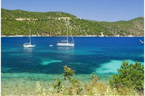 Ithaka - Die Sagenumwobene. Die nur 96 Quadratkilometer goße Insel ist die legendäre Heimat von Odysseus. Heute ist Ithaka mit ihren einsamen Buchten ein Rückzugsort vom Touristenrummel.