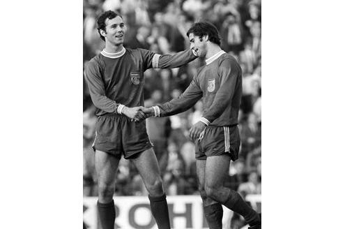 Zwei, die den FC Bayern geprägt und eine Ära eingeleitet haben: Franz Beckenbauer (li.) und Gerd Müller.