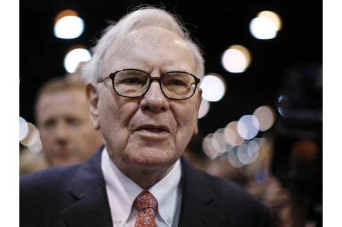 Gefolgt von dem US-Investor Warren Buffett mit 50 Milliarden Dollar.
