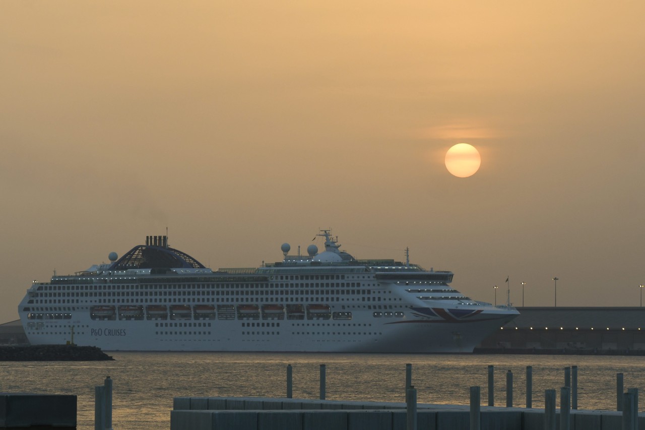 Kreuzfahrt-Schiff vor Abu Dhabi. (Symbolbild) 