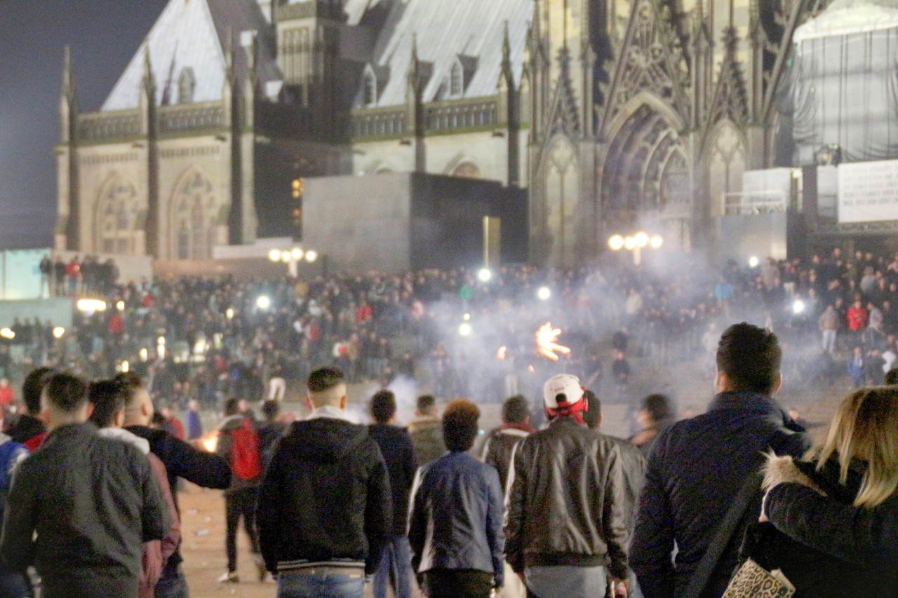 In der Silversternacht kam es unter anderem in Köln zu zahlreichen Übergriffen, viele davon von Flüchtlingen.