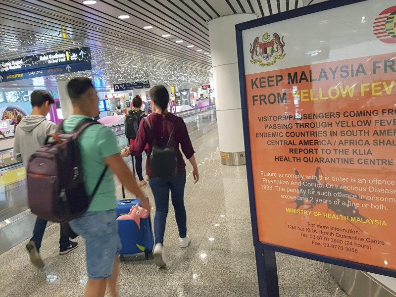 August 2016: Das Virus breitet sich weiter aus. Erstmals konnte Singapur jetzt Ansteckungen innerhalb des Stadtstaats nachweisen. Schwangere sollten nun auch keine Reisen mehr nach Singapur unternehmen.