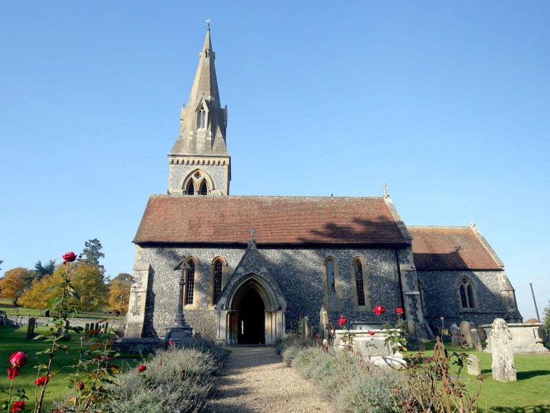 Die St. Mark's Kirche in Englefield (Großbritannien).