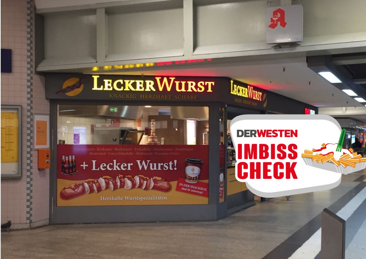 Hier gibt es eine gute Currywurst am Hauptbahnhof in Duisburg.