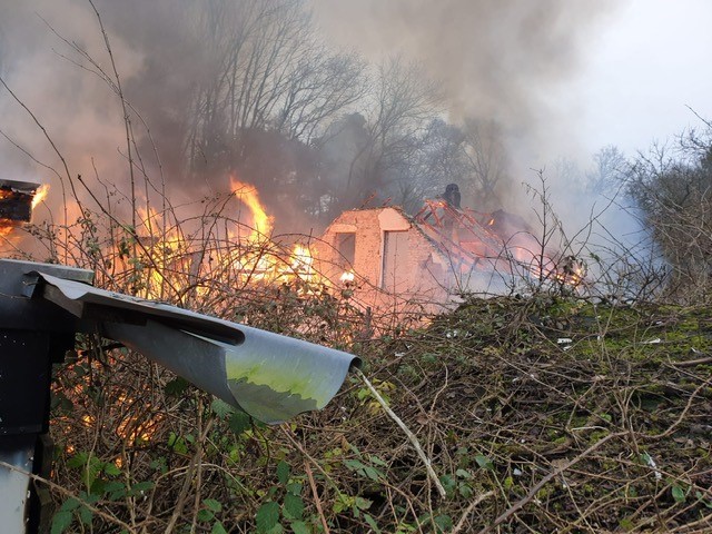 Wieder ist ein Feuer in einem Einfamilienhaus in Mülheim ausgebrochen. 