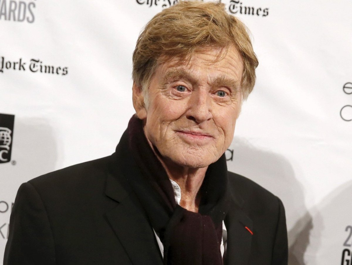 2016-11-11T183404Z_1059894116_TM3ECBB11NF01_RTRMADP_3_PEOPLE-ROBERTREDFORD.JPG