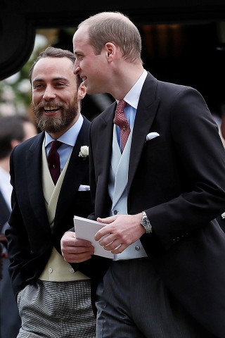 Prinz William und James Middleton sichtlich gut gelaunt.