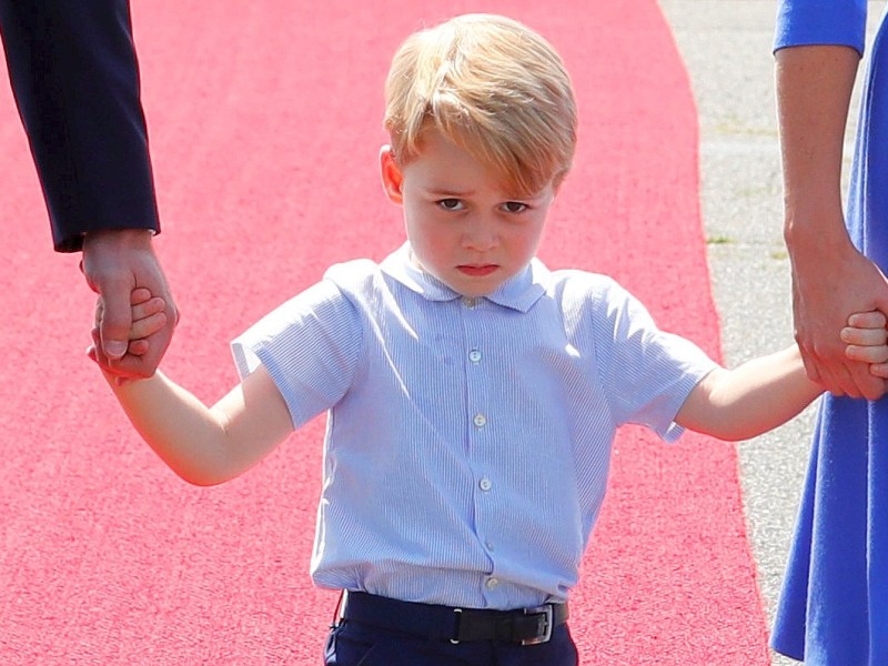 Der kleine Prinz George war noch etwas skeptisch. 