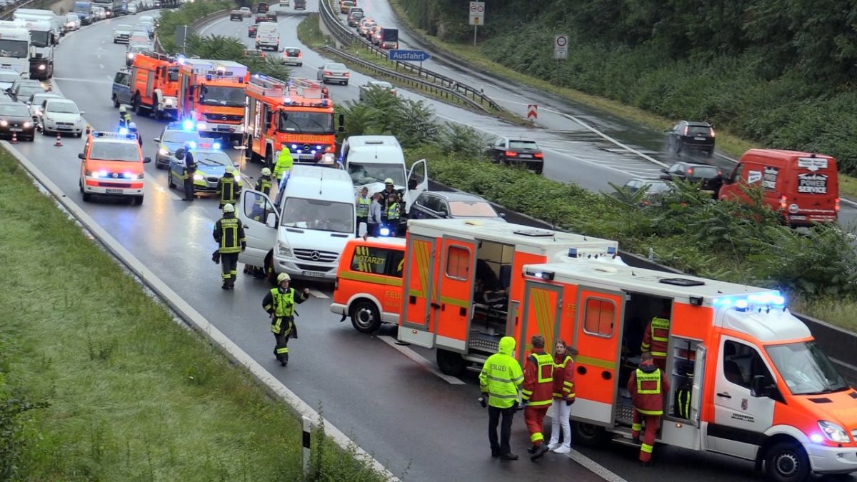 20170908_Schwerer_Transporter_Unfall_A40_Muelheim_ANC-NEWS (3).jpg