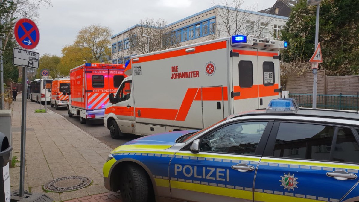 20181120_Feuerwehreinsatz_Gymnasium_Essen_ANC-NEWS-06.jpg