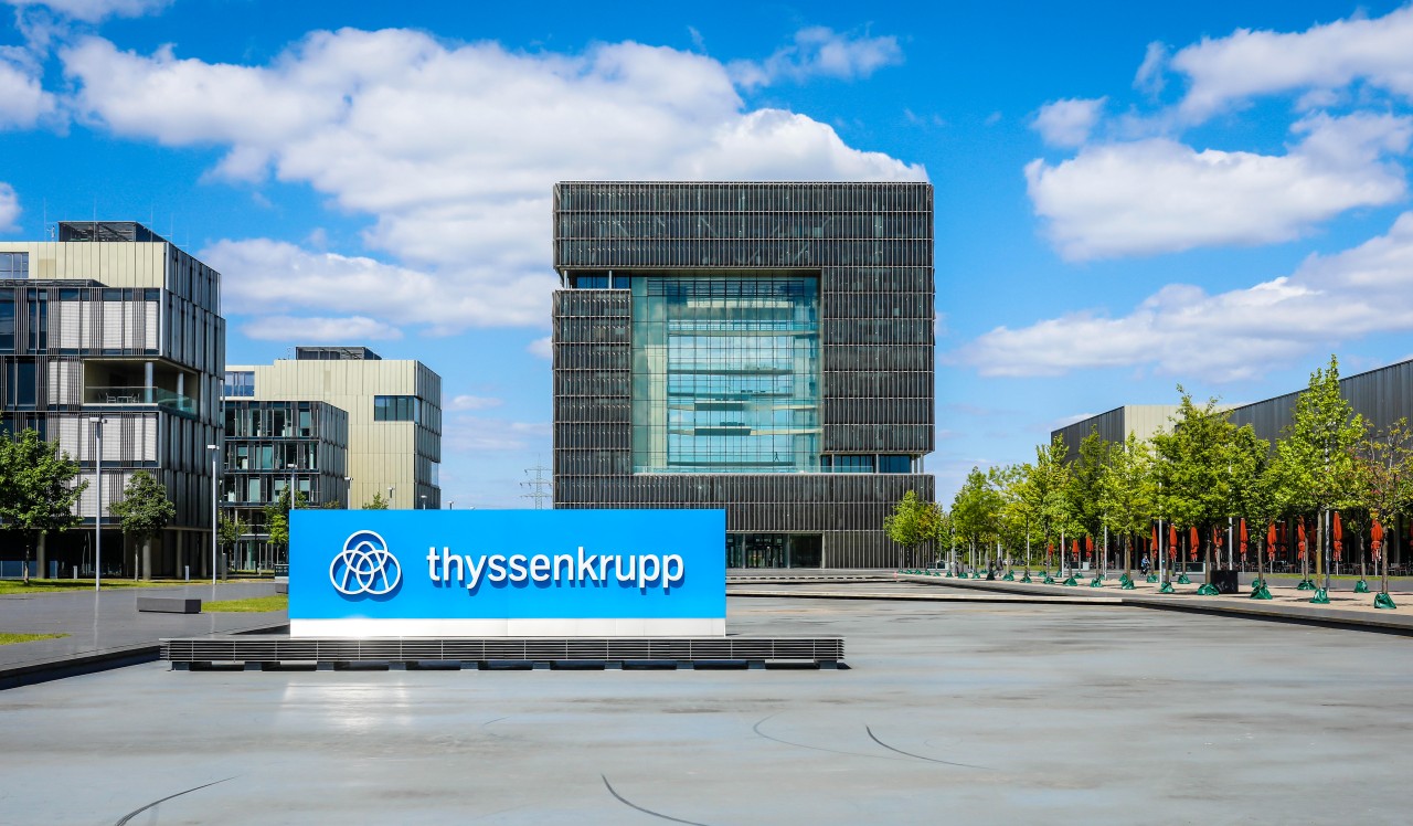Grüner Stahl soll aus dem Revier kommen: Die Zentrale von ThyssenKrupp in Essen. 